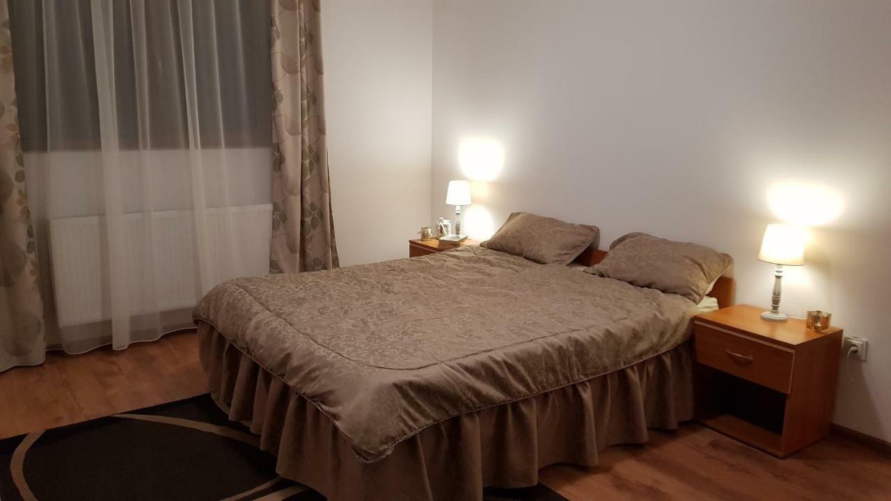 Gloria Apartament Apartment Baia Mare Exterior photo